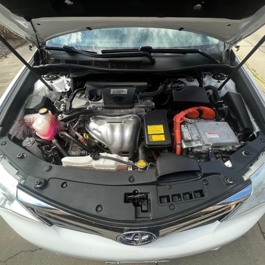 BeforeAfter Temp. Facebook Cover 1 - Engine Bay Cleaning - AutoGlow